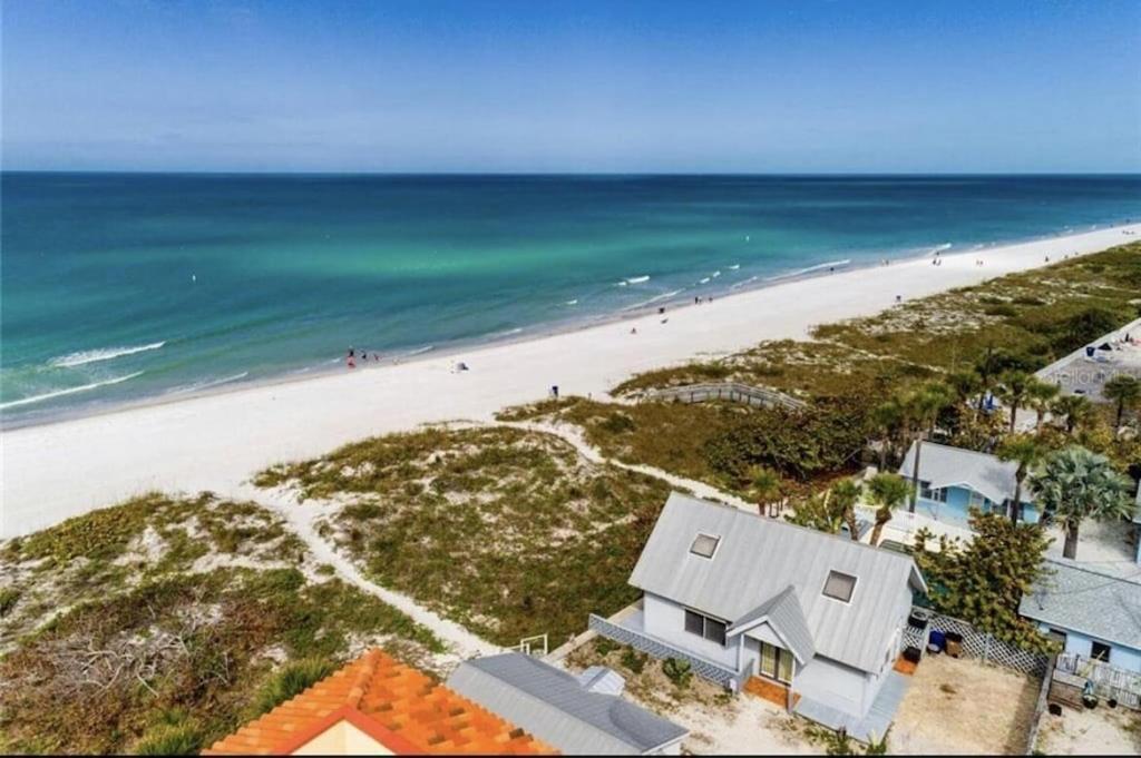 Private Beach Front Cottage- Indian Rocks Beach Clearwater Beach Eksteriør bilde